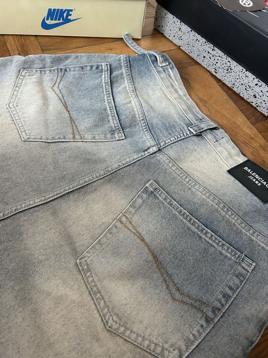 blugi scurti balenciaga