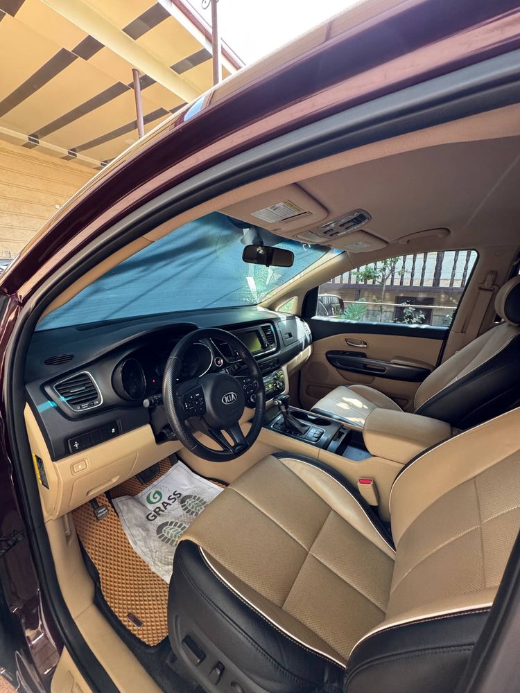 Продается KIA SEDONA минивэн