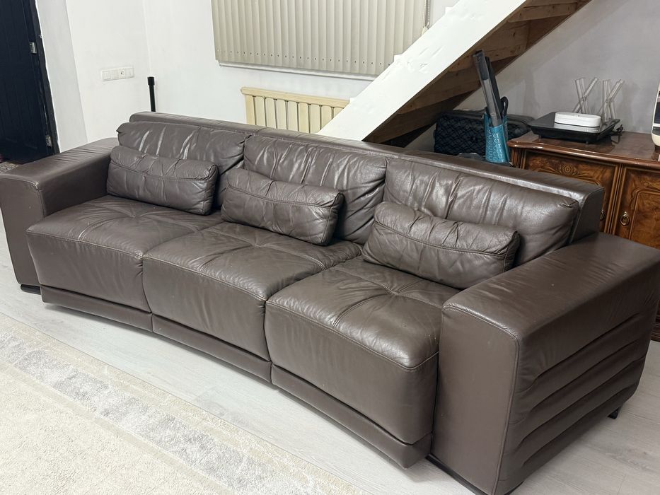 Диван премиальная кожа