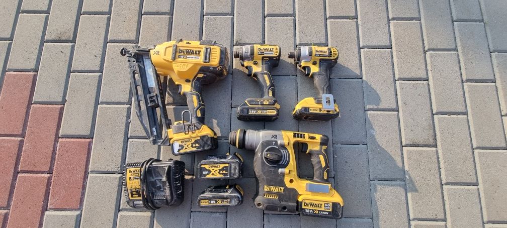 Scule DEWALT Brushless