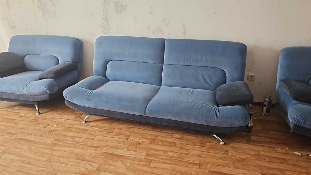 продам диваны в хорошем состоянии, самовызов