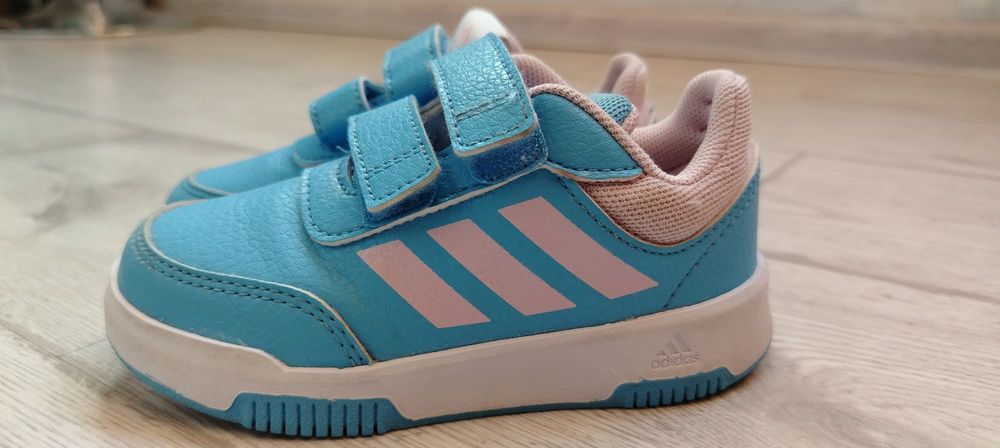 Бебешки маратонки Adidas 24