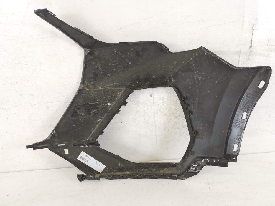 Орнамент Флапс Десен Предна Броня Ауди Q3 F3 [ - ] С-Линия Оригинален