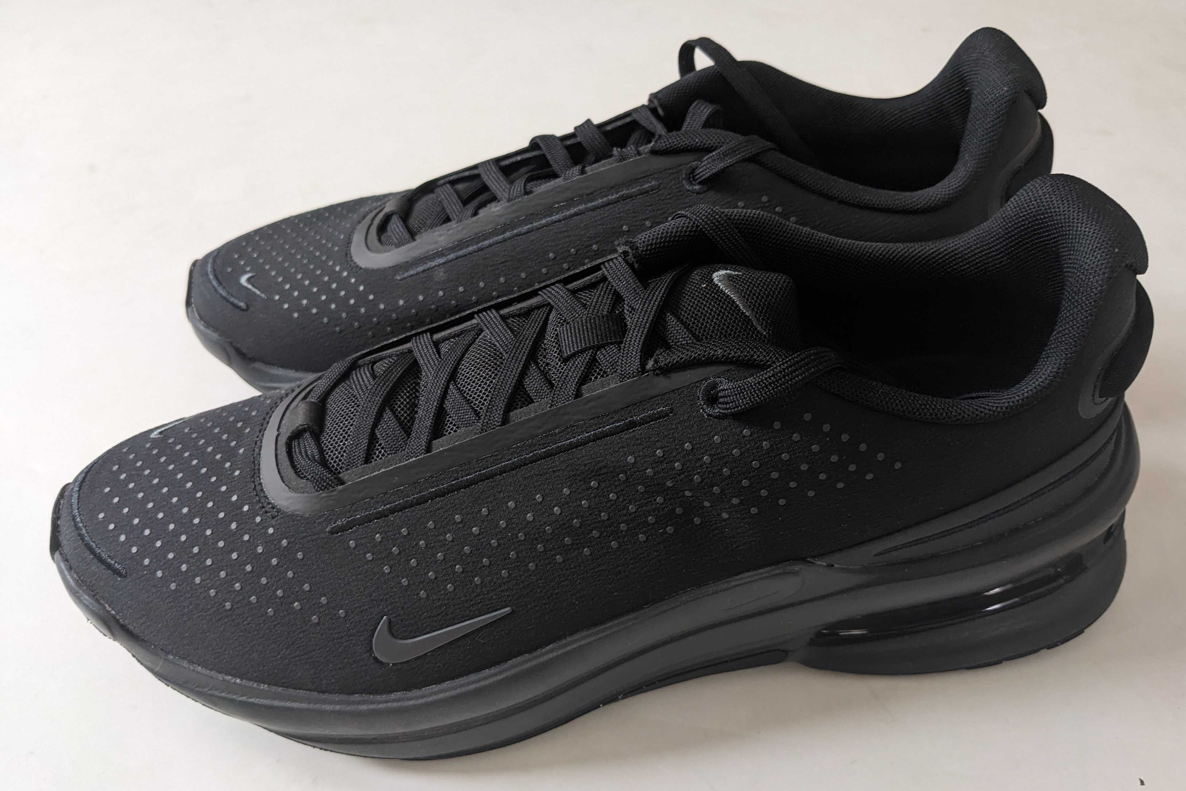 Nike Air Zoom Uptown SC мъжки черни маратонки от Сащ