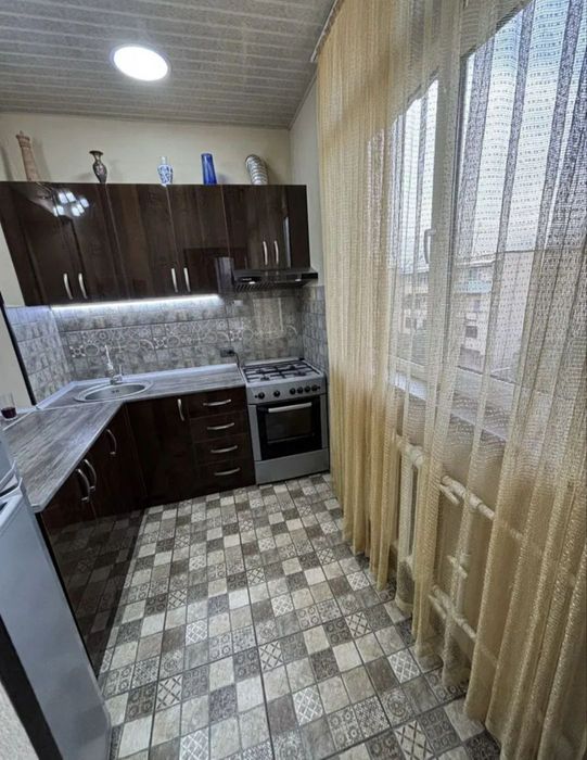 Квартира продаётся 77 серия Чиланзар 20 квартал 3/4/4 меб тех мечеть