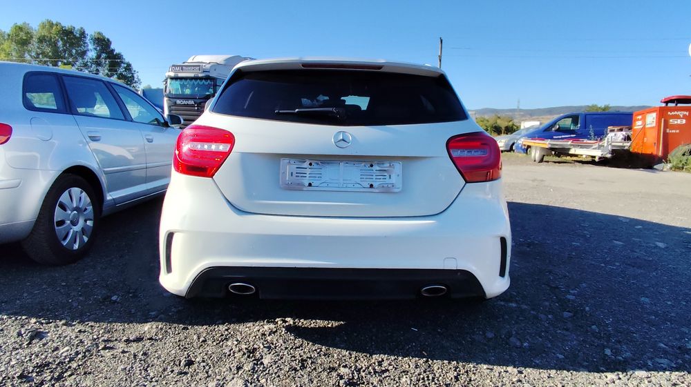 Цяла за части A176 1,8CDI автомат ОМ651  ,2014г