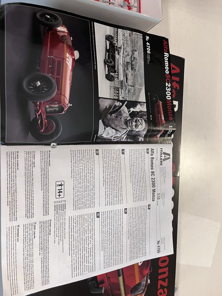 Сглобяем макет Alfa Romeo 8C 2300 Monza 1:12
