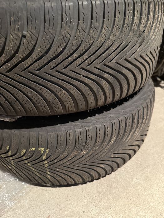 Set roti de iarna BMW F30/F31 - 225/55/R16 Michelin Alpin 5