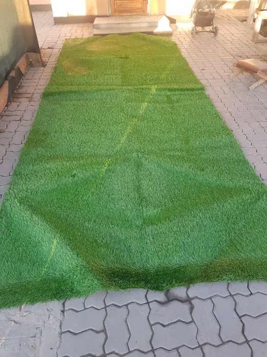 Искуственный газон