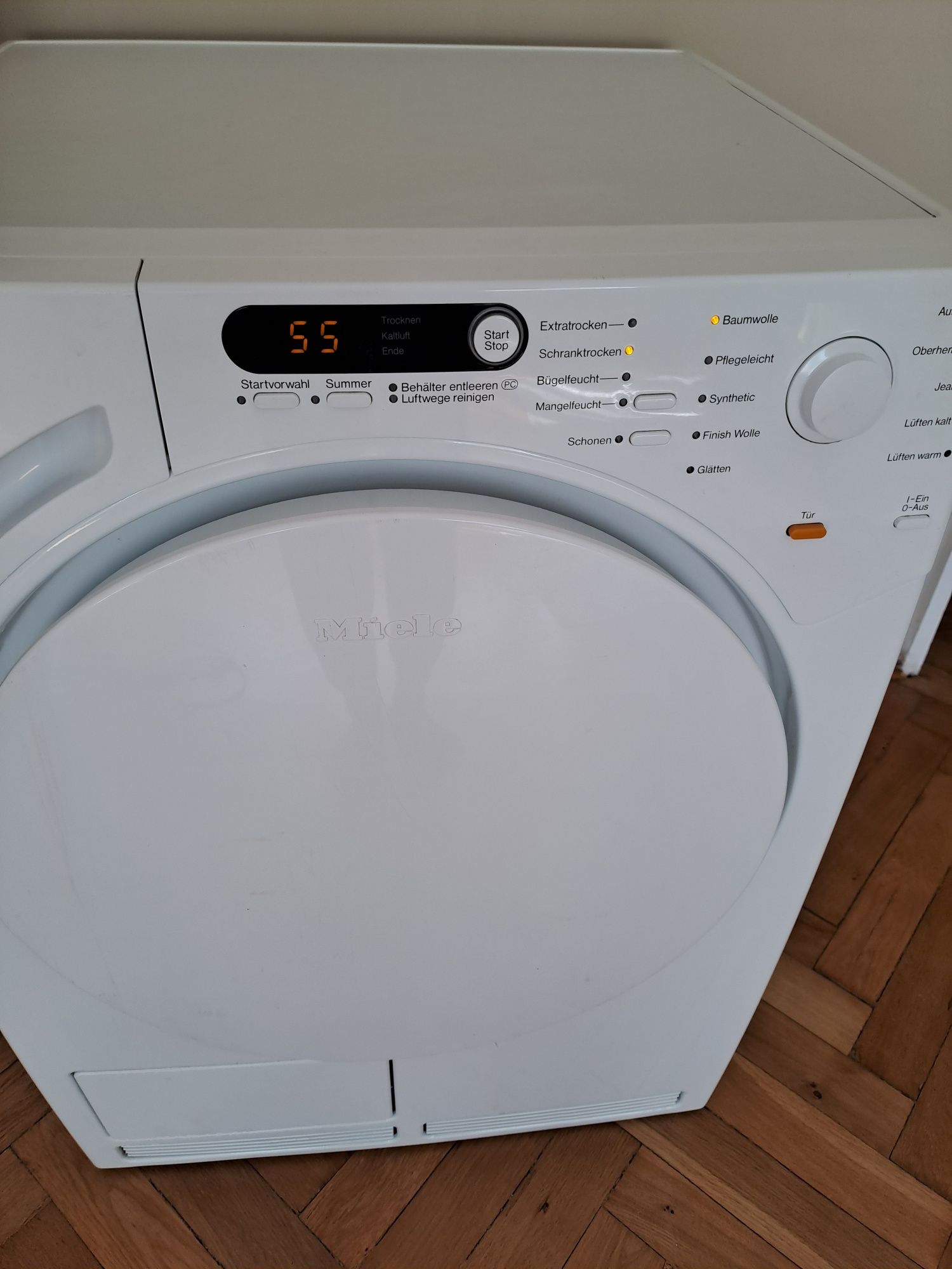 Uscator rufe Miele T7744C