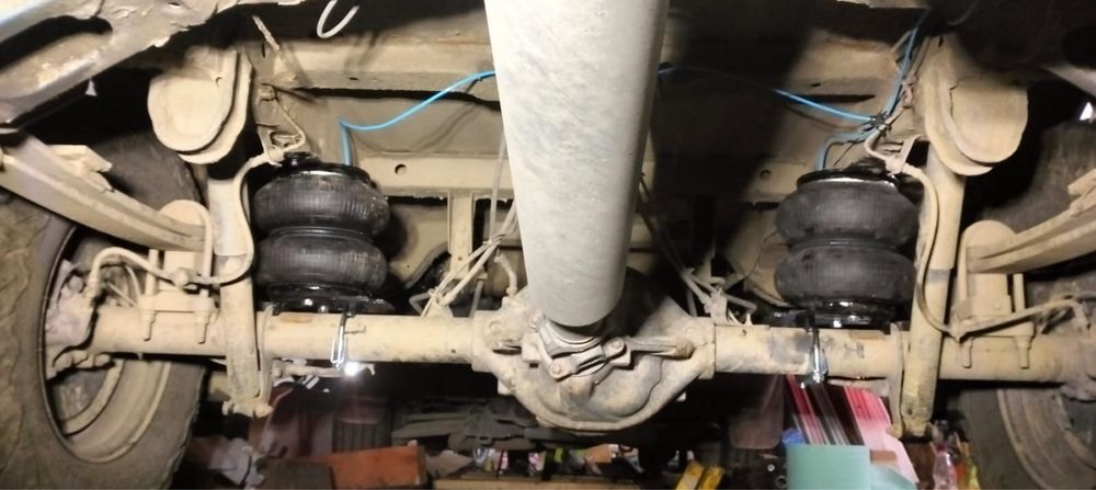 Perne Perine aer kit pentru Mercedes Sprinter si Crafter Made Germany