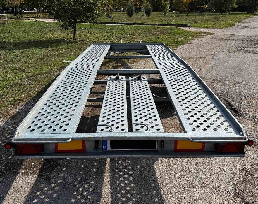 Платформа за кола