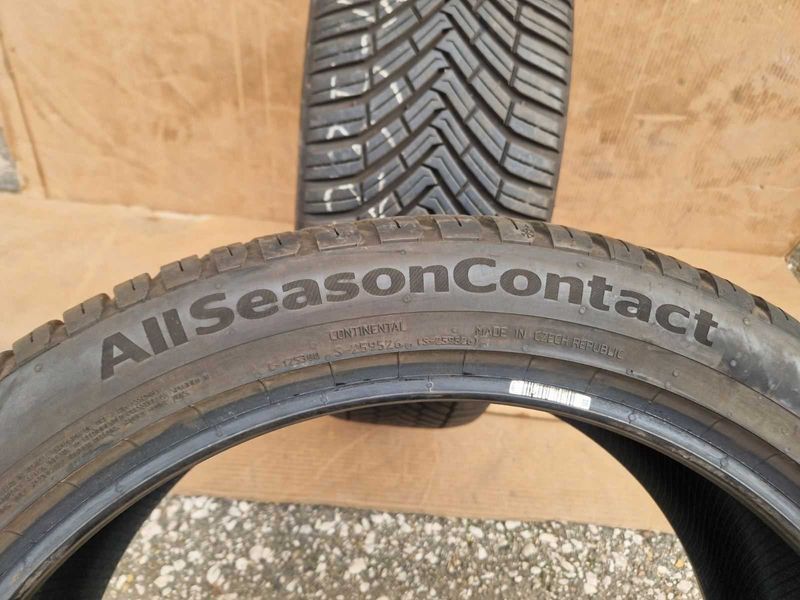 2 Anvelope Continental R20 235/45 All season DOT1123