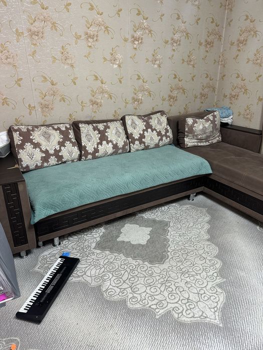 Диван раскладной б/у