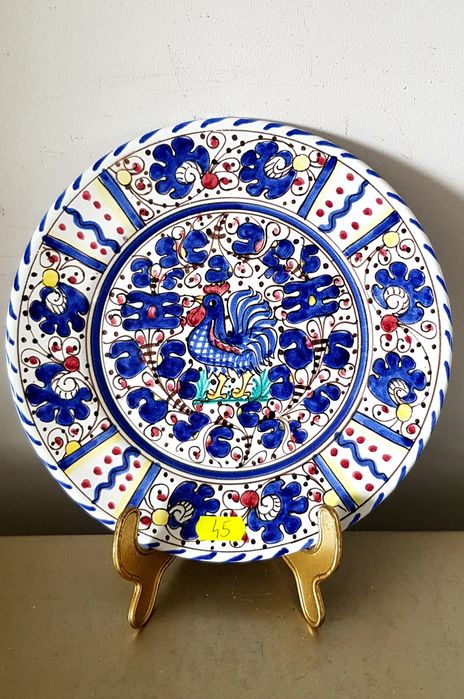 Farfurii/boluri vechi din ceramică italiană