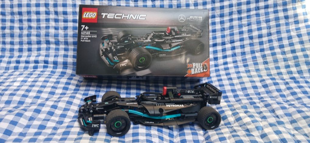 Набор Lego 42165, mersedes-AMG F1 W14 pull-back