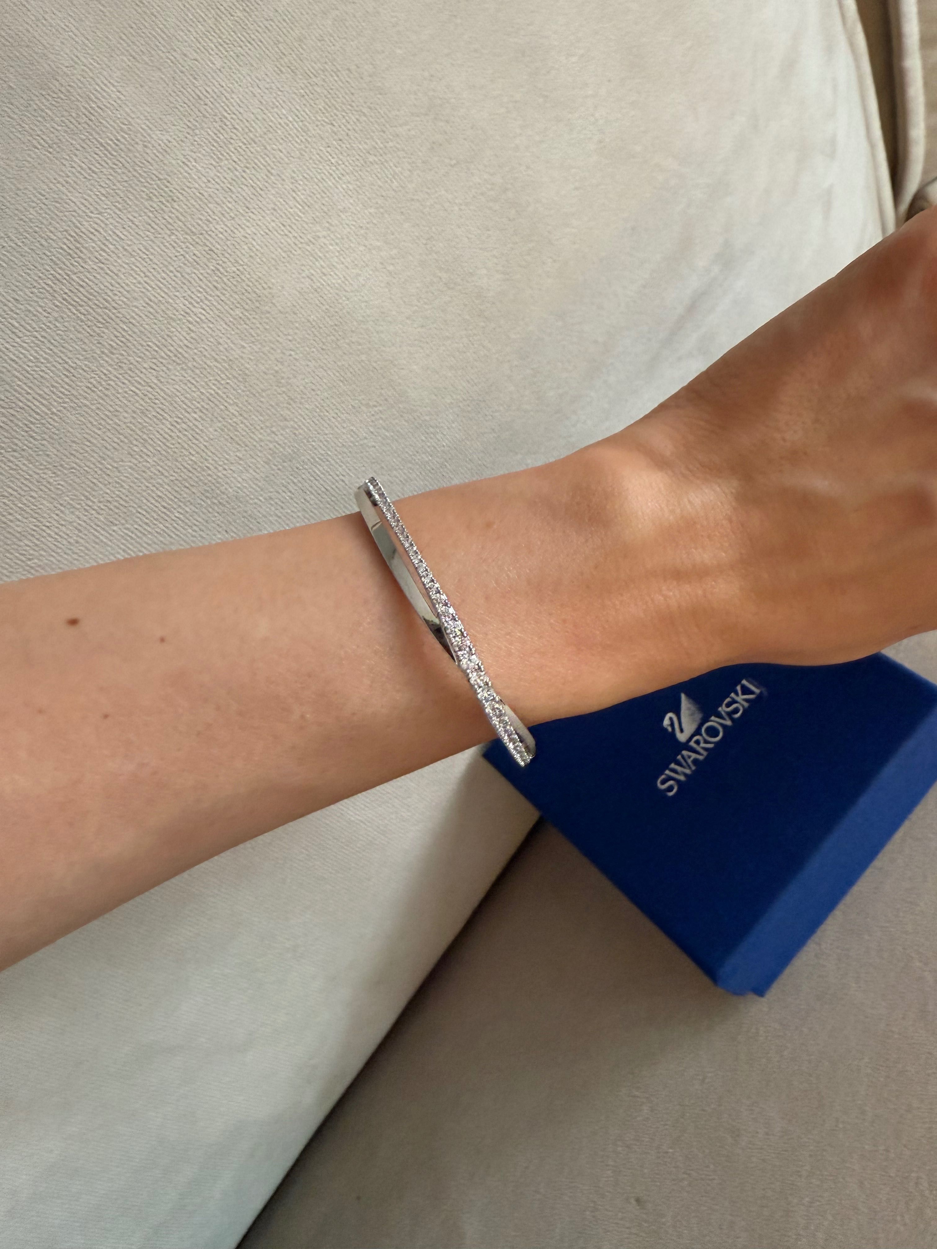 Дамска гривна Swarovski Twist и колие karl lagerfeld