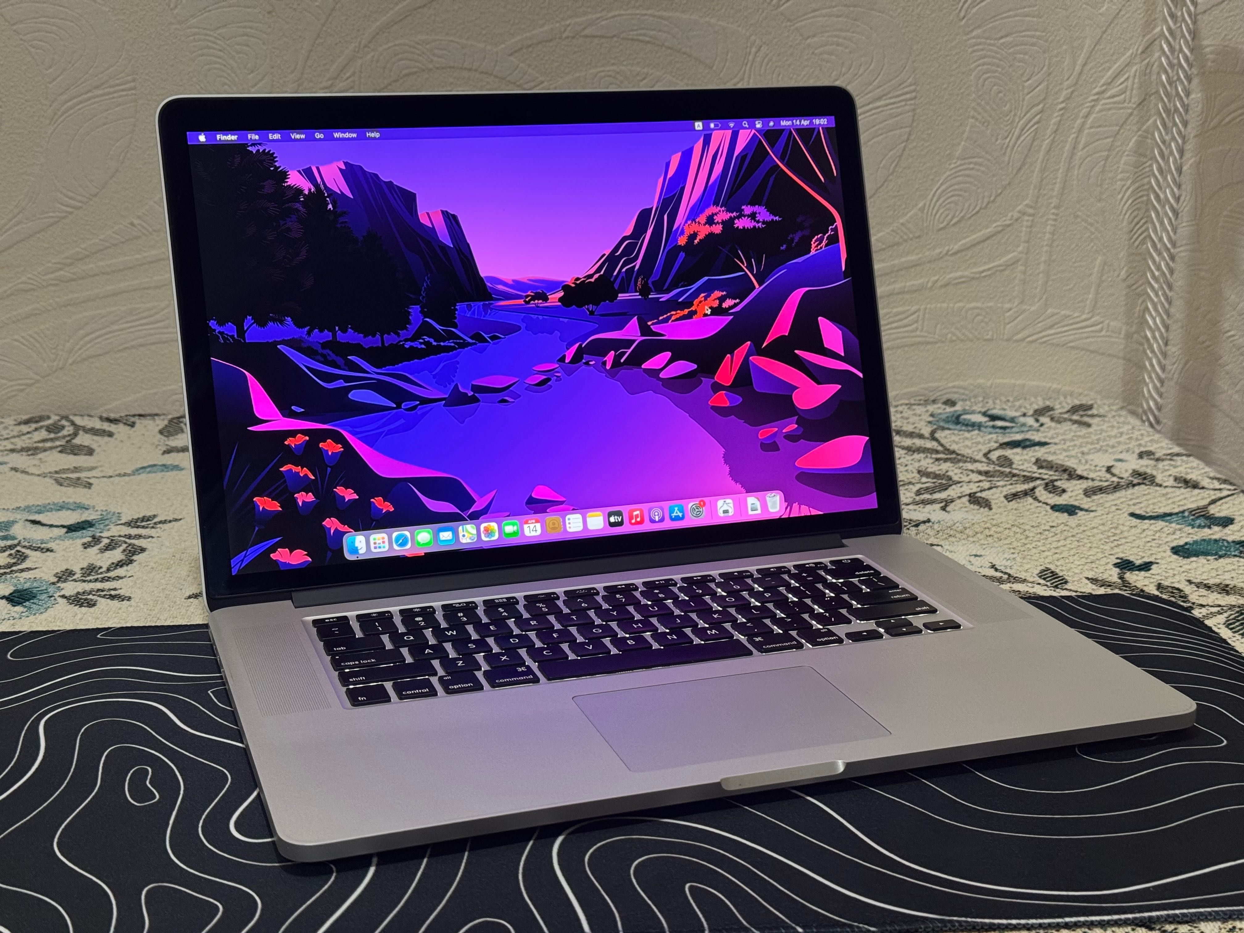 MacBook Pro 2013 15 inch intel Core i7