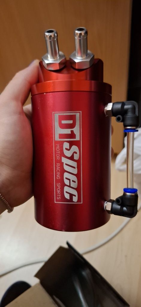 Продавам oil catch can d1 spec ойл кеч кен