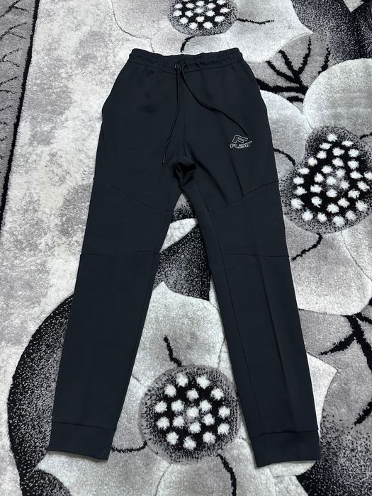 Мъжки екип на FLAIR