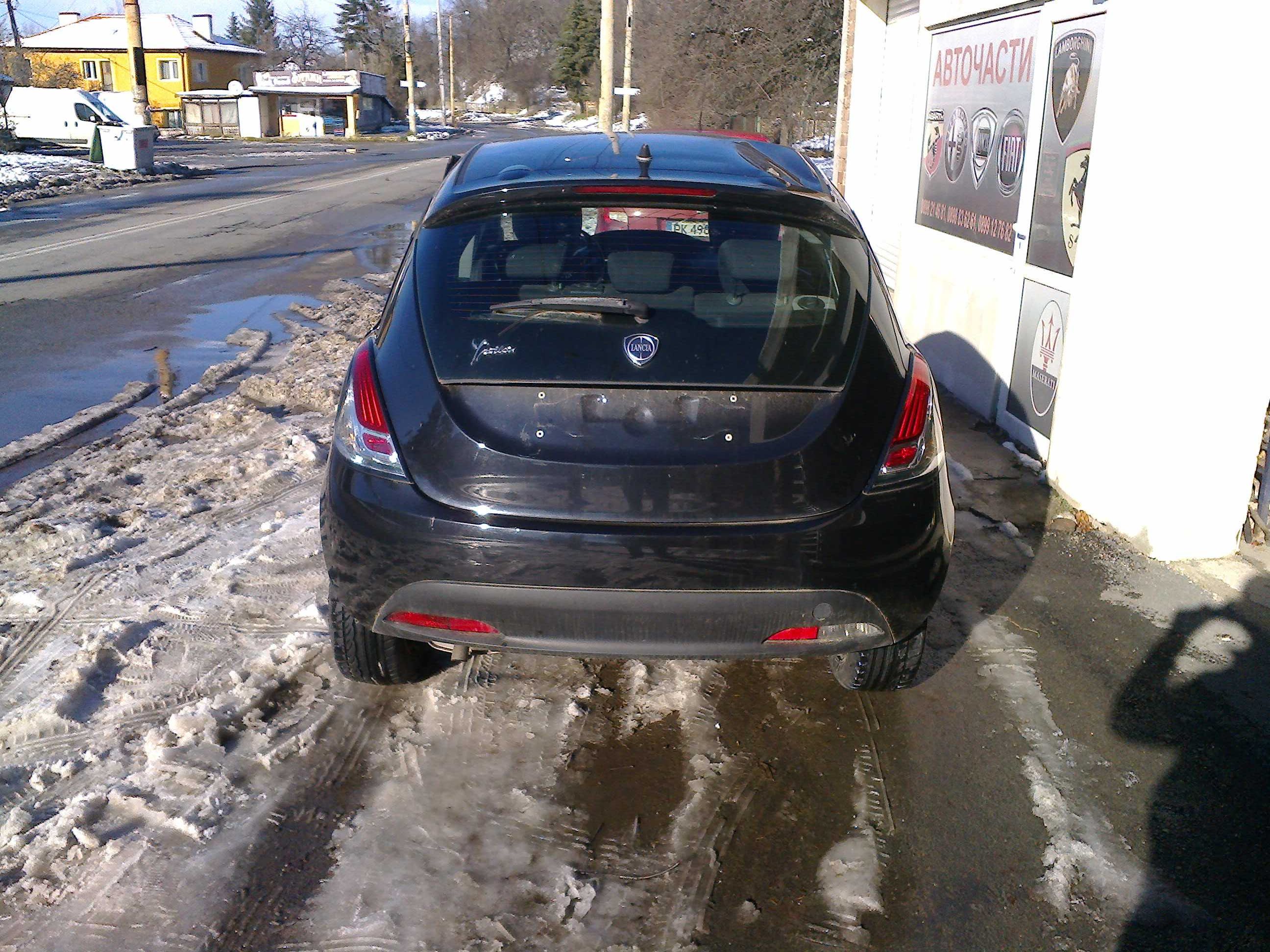 Lancia Ypsilon 2018г. на части