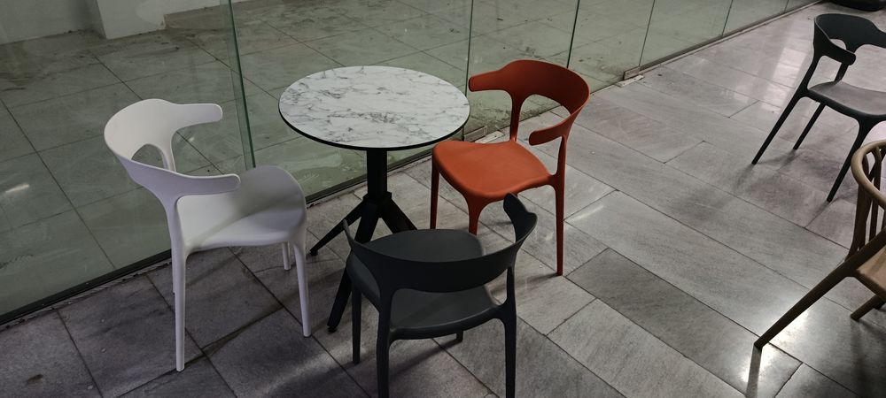 Столы и стуля от производителя.