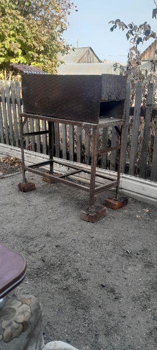 Продам теплый дом,в рабочем в отличном месте.