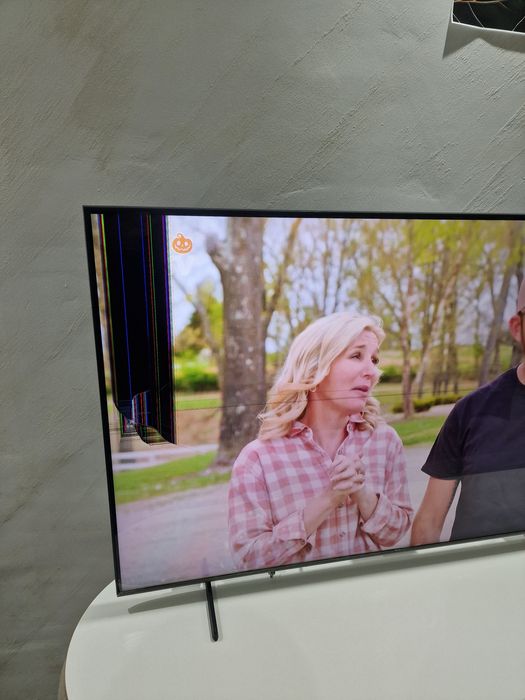 Samsung 55-инча Qled