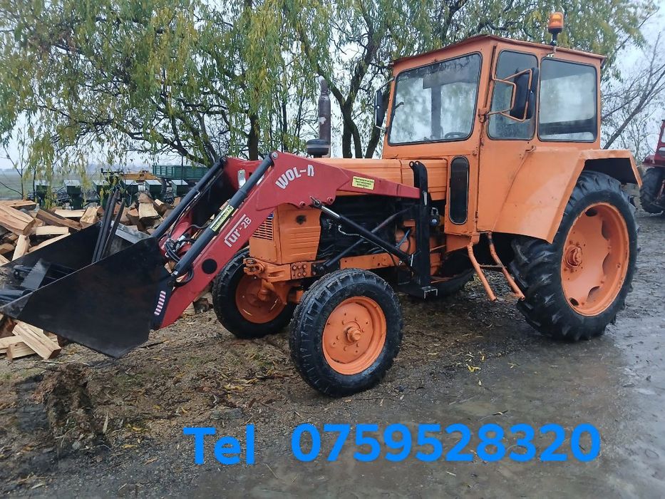 Tractor u 650 cu incarcator