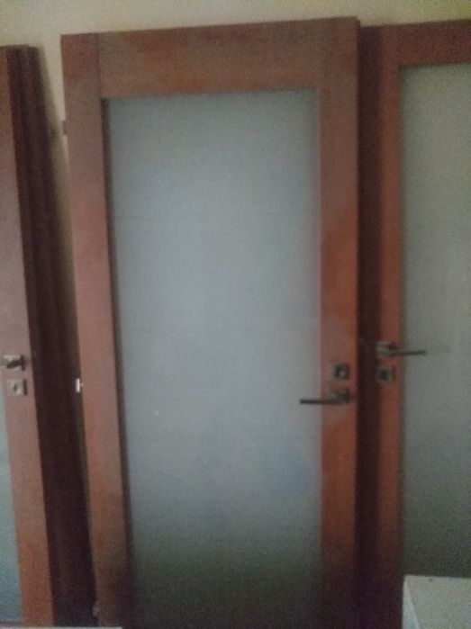 Uși de interior in stare foarte buna