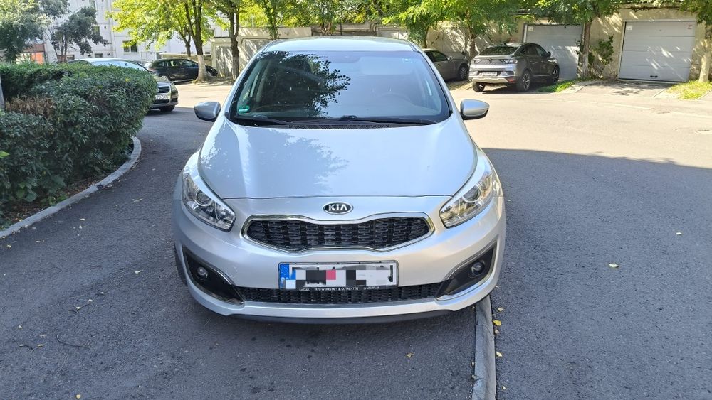 Kia Ceed euro 6 diesel dotări maxime.