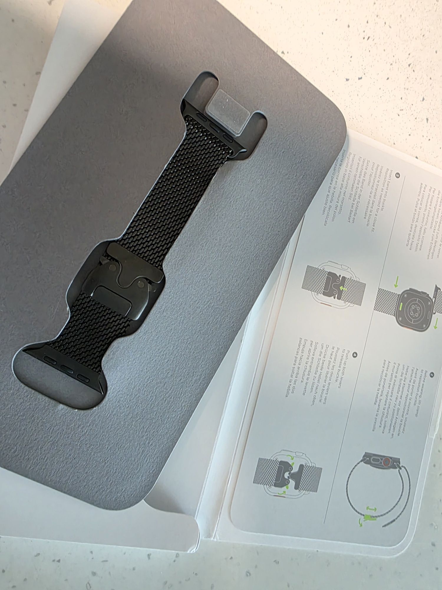 Титаниева каишка за Apple watch Ultra 2
