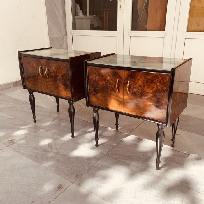 Италиански нощни шкафчета от 60-те