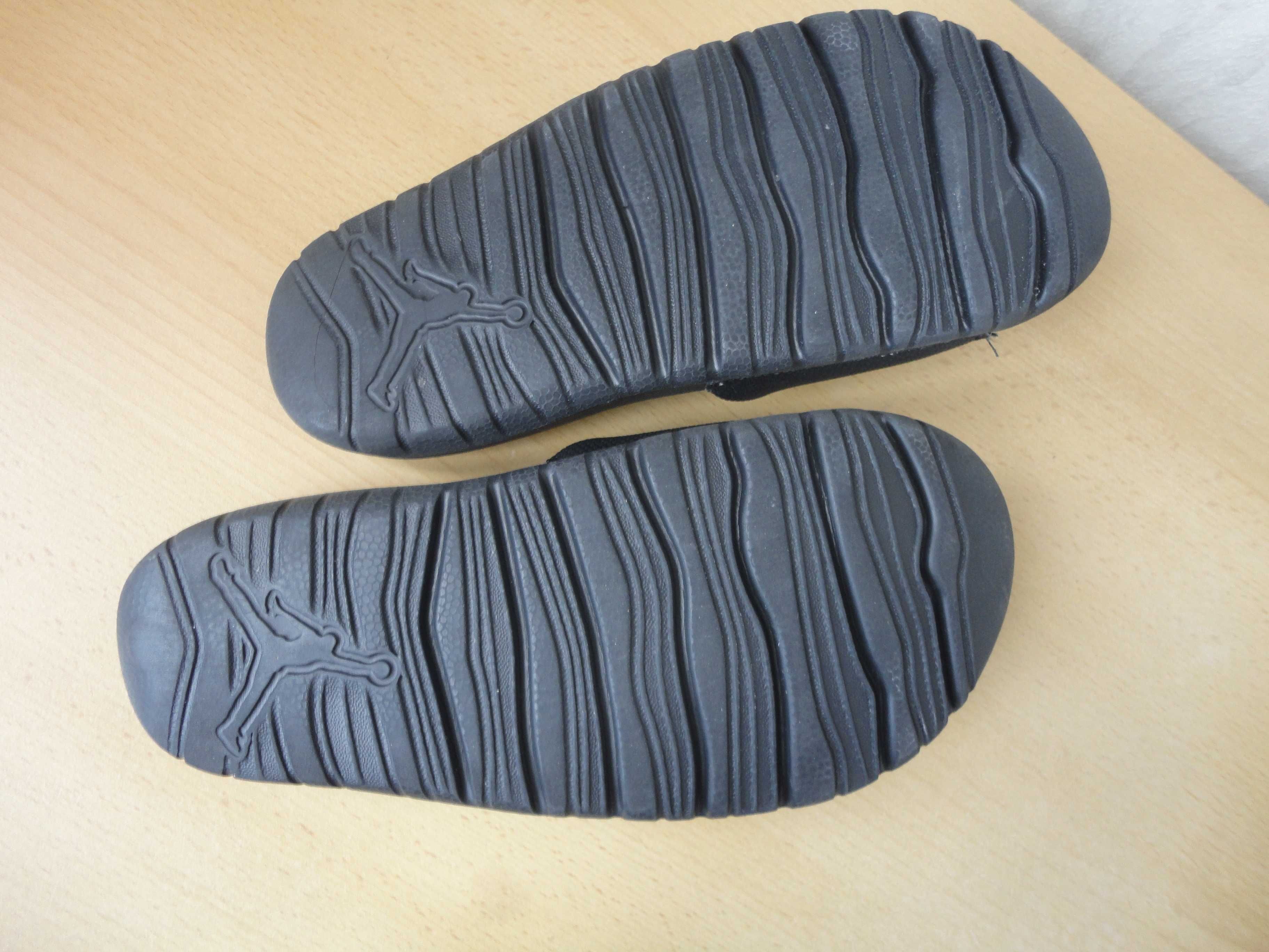 N37,5-38 Jordan/оригинални чехли