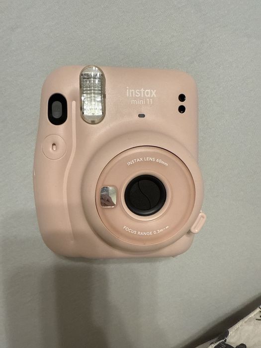 Фотоаппарат моментальной печати FUJIFILM Instax Mini 11 Blush Pink