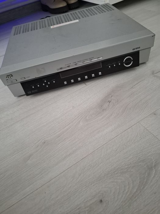 Statie JVC 5+1 model RX-E100RSB