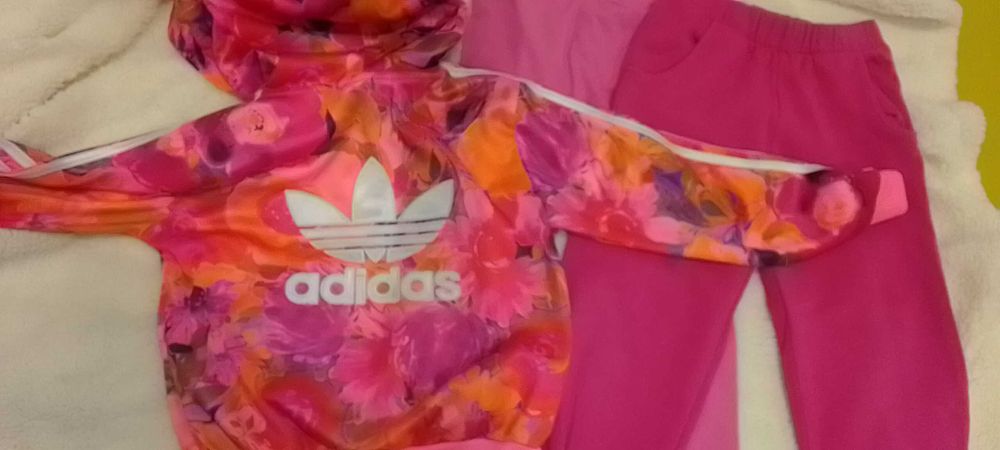 Adidas  с 2 долнища 6-8 г. -30 лв., ръст до 128 см.