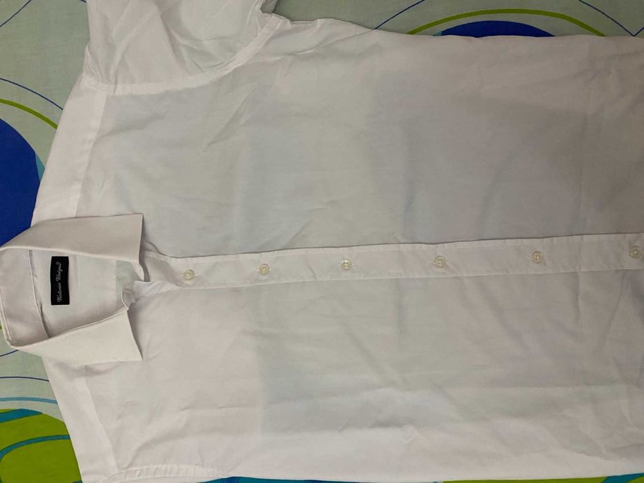 Нова бяла риза на Victoria Unique размер М