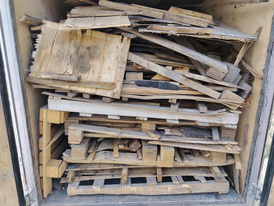 У'тин сотилади 500 000 су'м