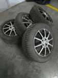 Зимняя резина Bridgestone Spike02 R15 и титан диски SCAD