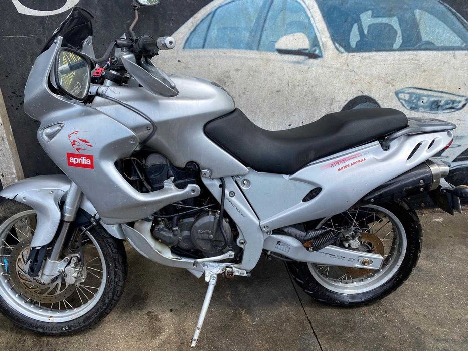 DEZMEMBREZ Aprilia Pegaso 650i Motor Far Carene Sa Parbriz Carburator