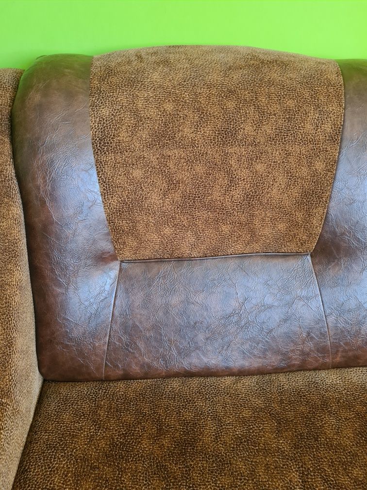 Canapea extensibila