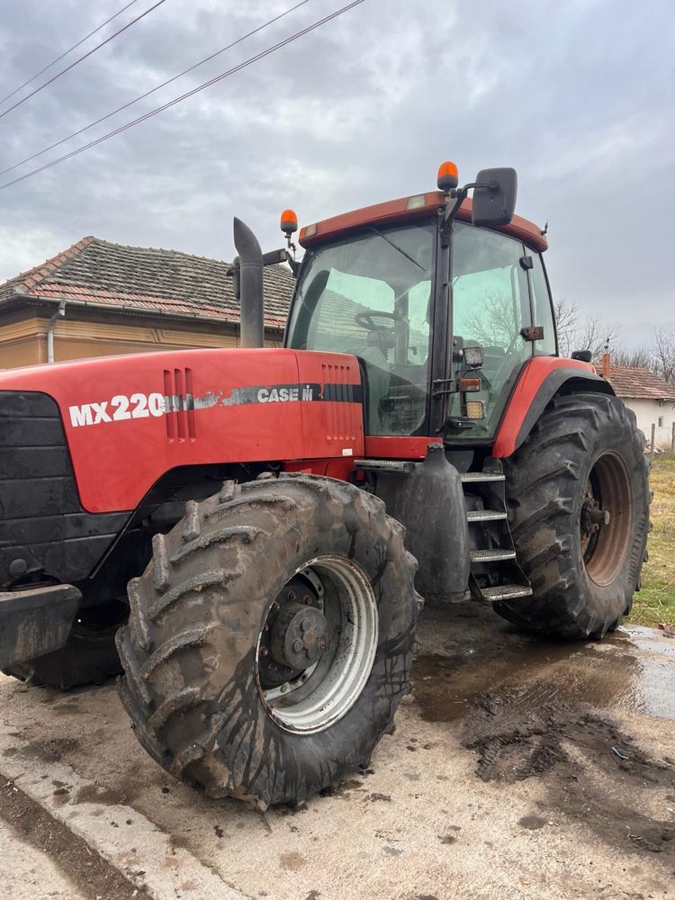 Tractor Case IH MX 220