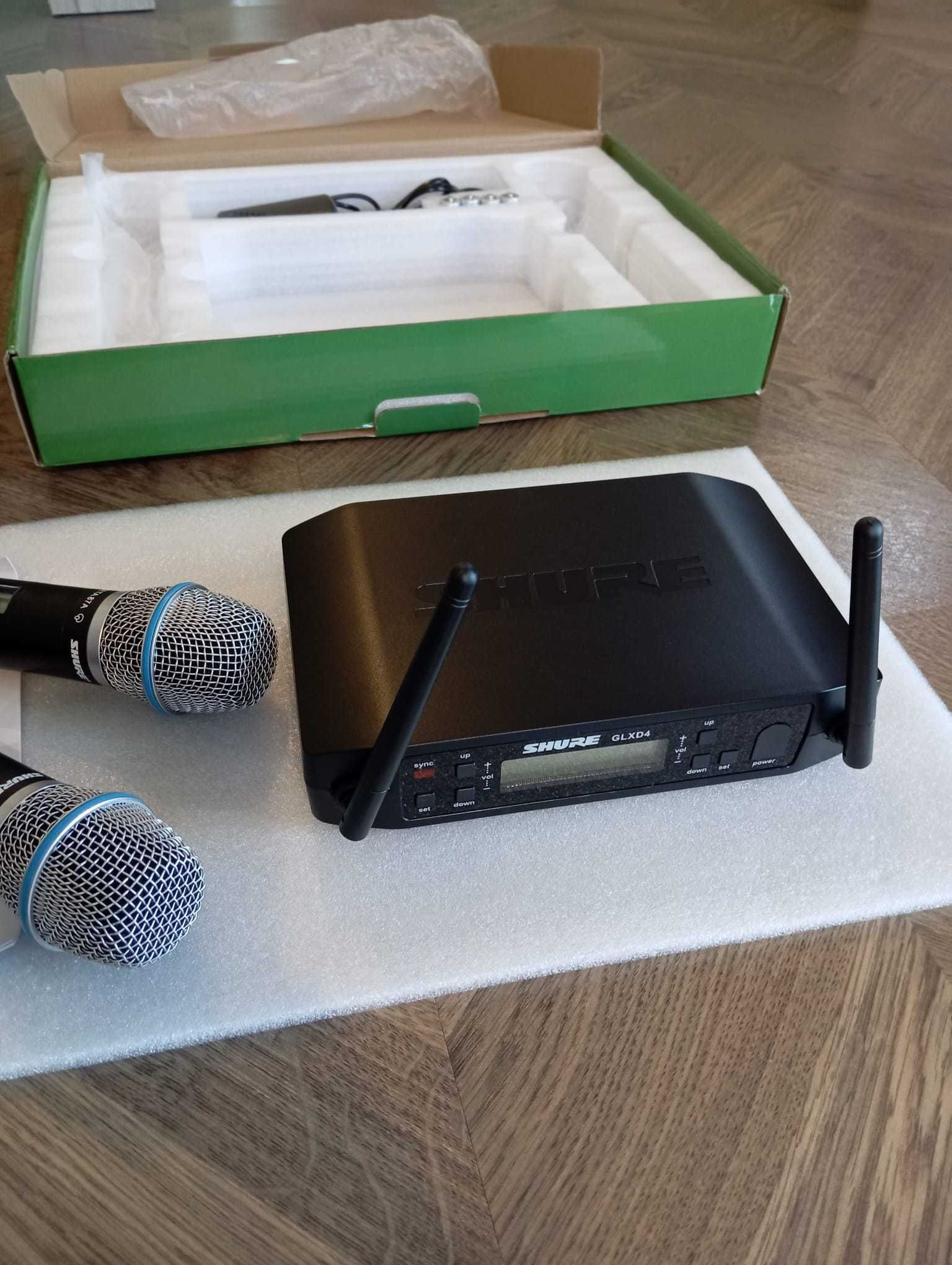 Microfon Wireless Shure GLXD4 (2 buc)