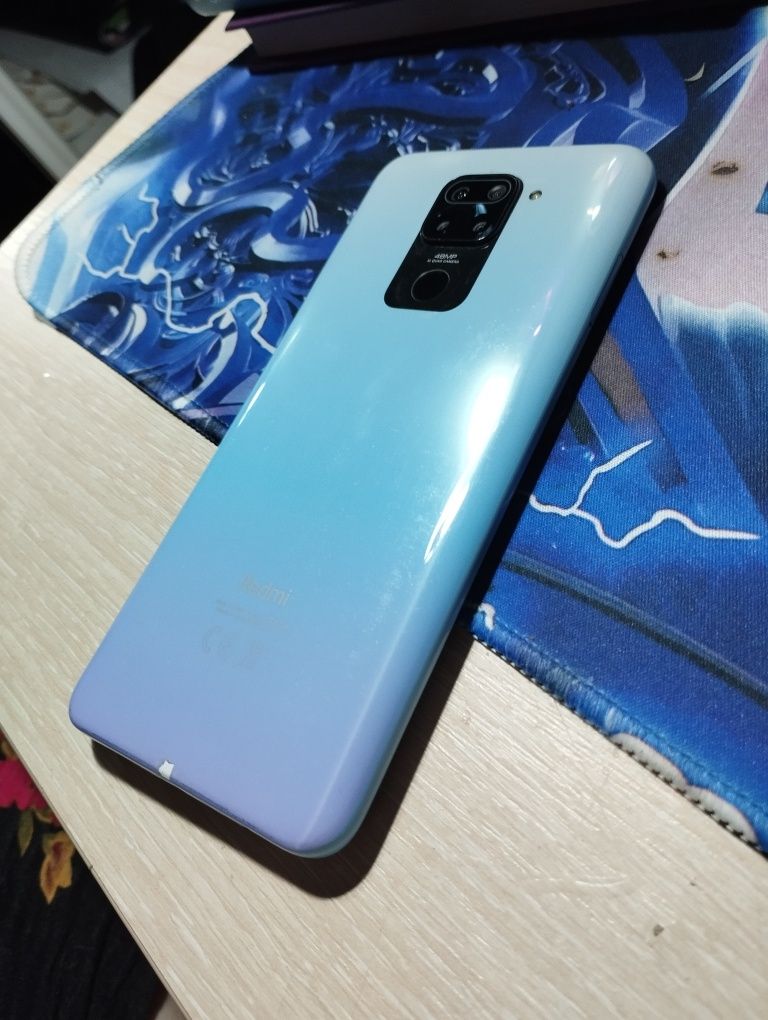 Продаю Redmi note 9