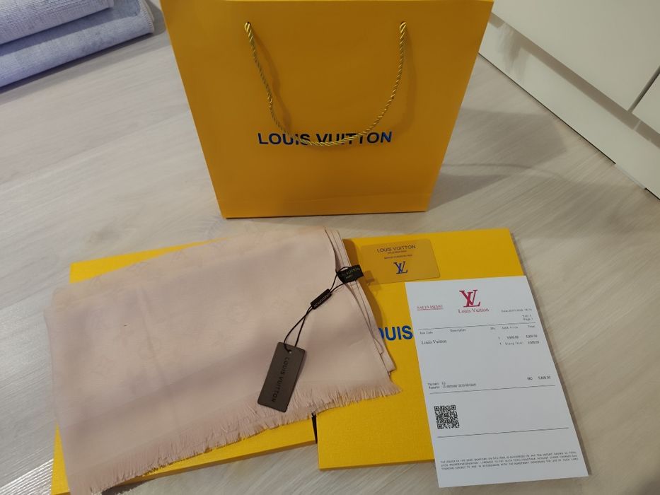 Продам новые вещи всё по 1600