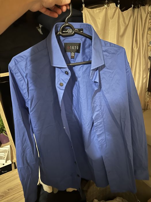 Мъжки ризи два броя за 20 лв.