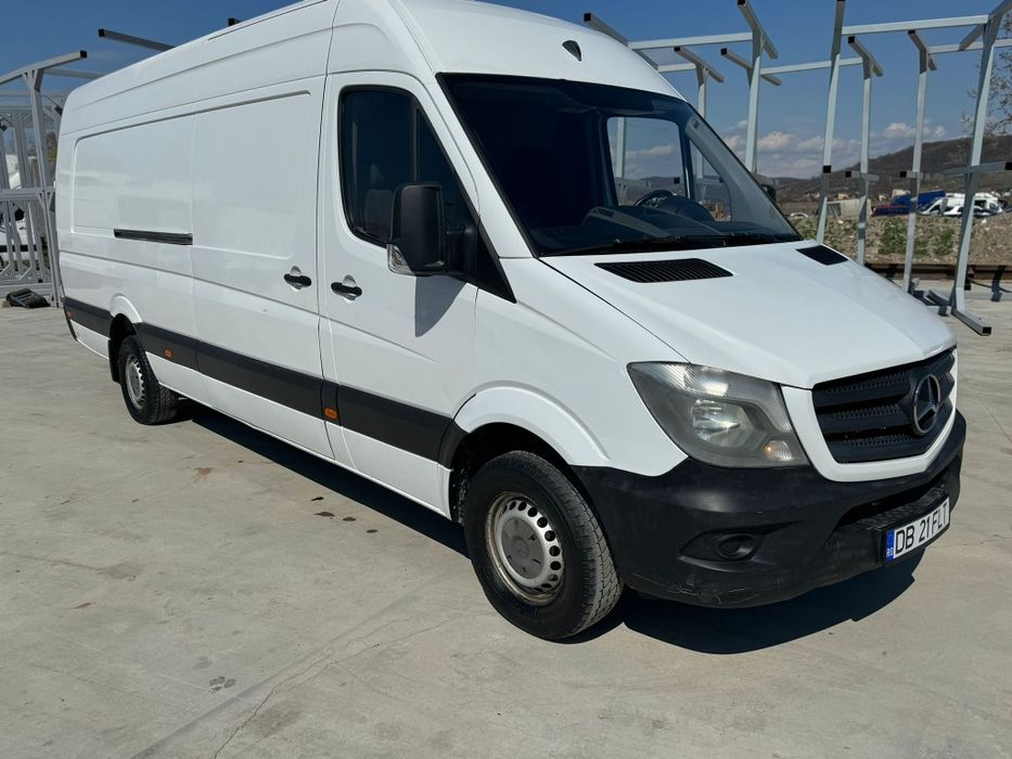 INCHIRIEZ Duba Autoutilitara Mercedes 2.2 Cub Dublu/Simplu CONTRACT