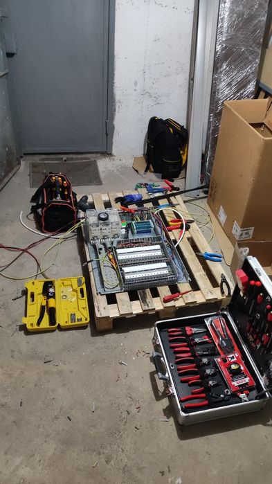 Electrician autorizat