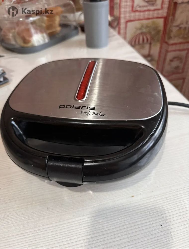 Продам вафельницу «Polaris”